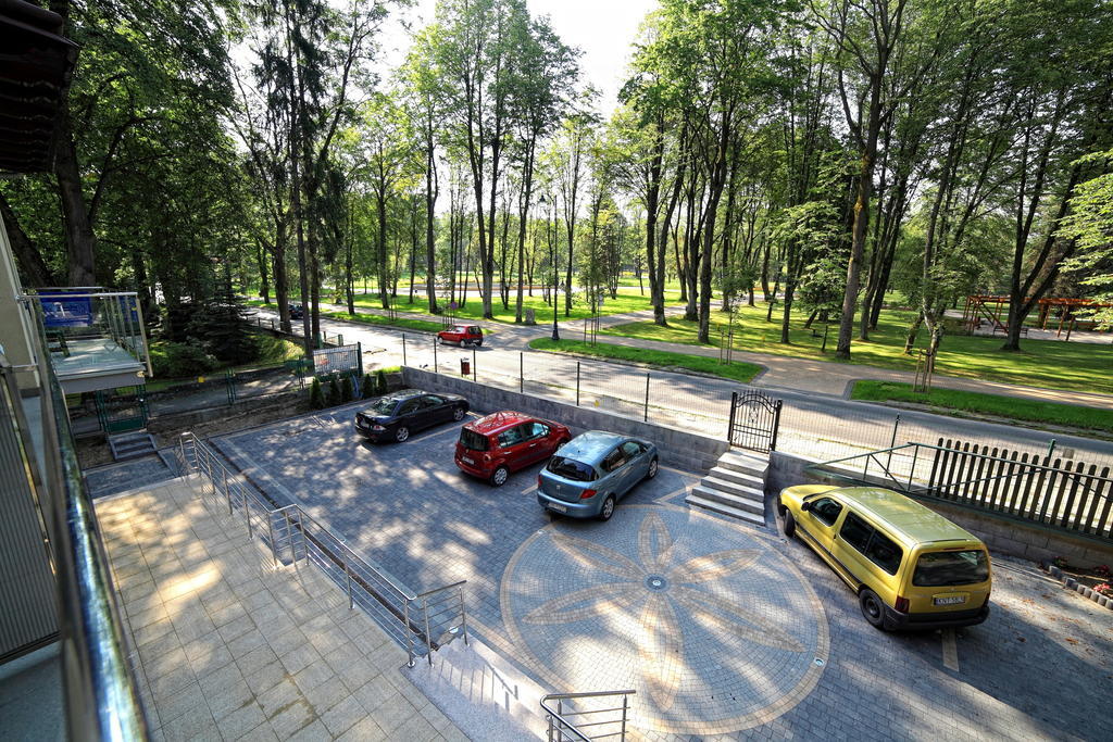 Parkowy Dworek Rabka Rum bild